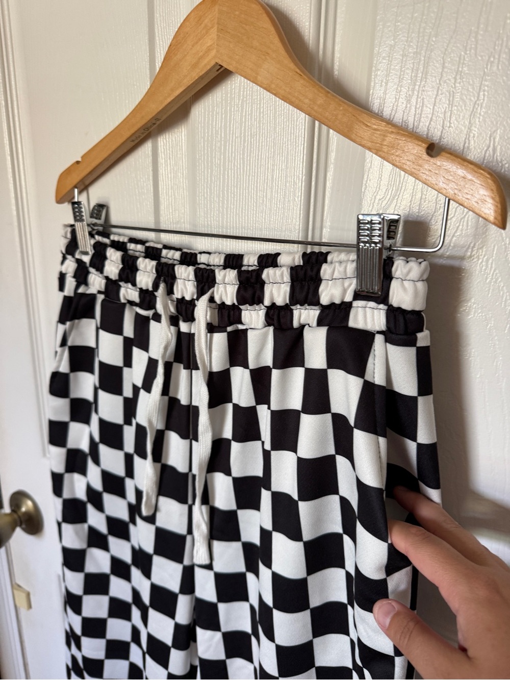 Black & White Checkerboard Wide-Leg Lightweight SweatPants Shein / Size M - Picture 2 of 7